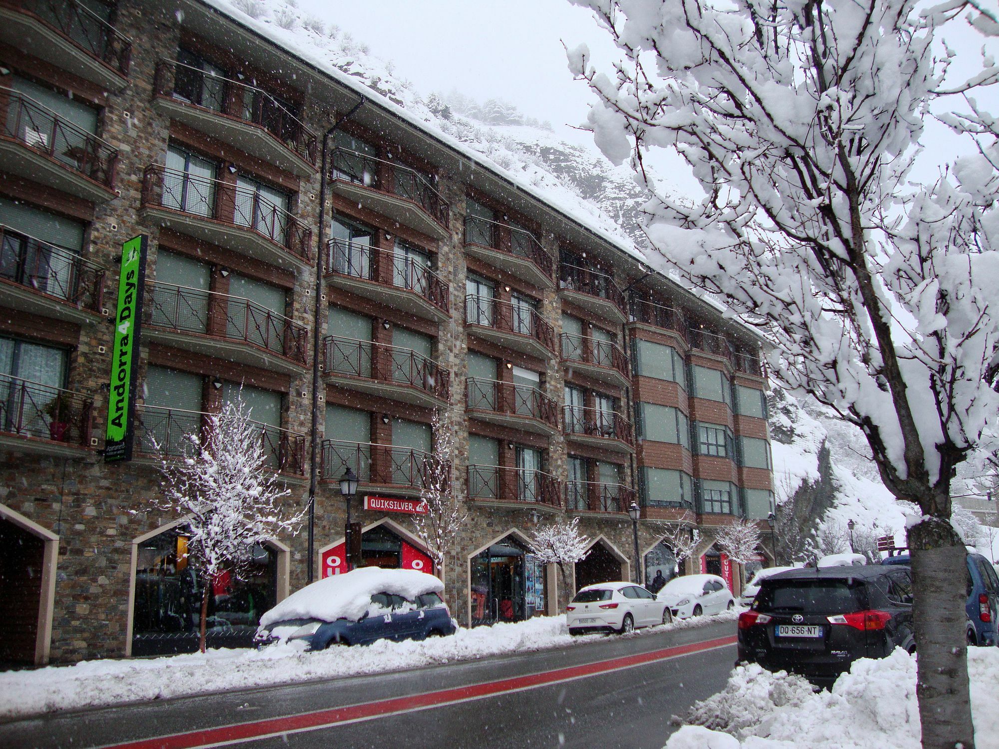 Apartamentos Canillo Pie Pistas 3000 Buitenkant foto